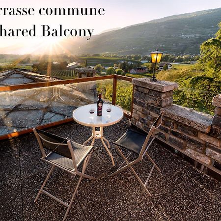 Bed and Breakfast Castel De Daval Sierre Esterno foto