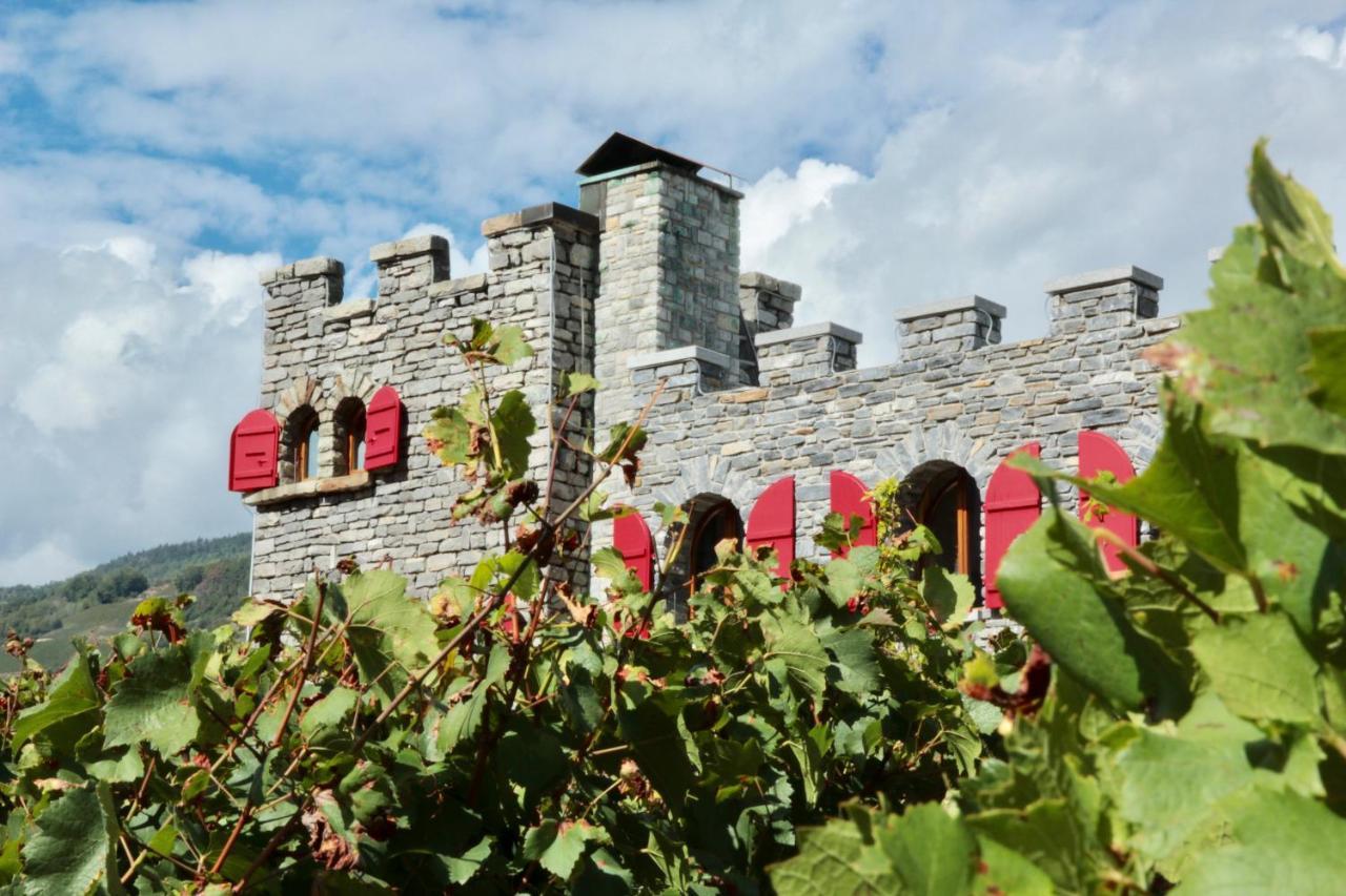 Bed and Breakfast Castel De Daval Sierre Esterno foto