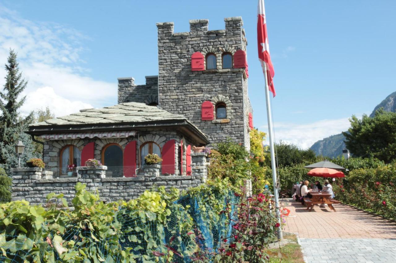 Bed and Breakfast Castel De Daval Sierre Esterno foto