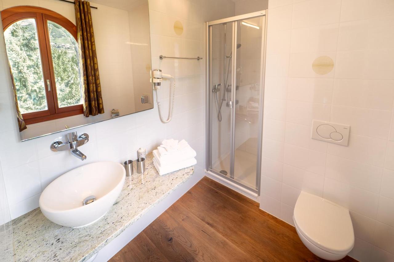 Bed and Breakfast Castel De Daval Sierre Esterno foto