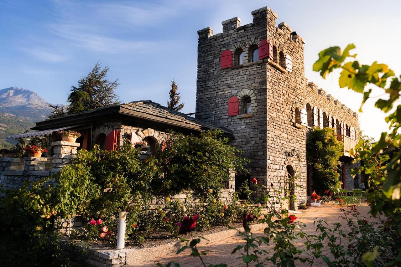 Bed and Breakfast Castel De Daval Sierre Esterno foto
