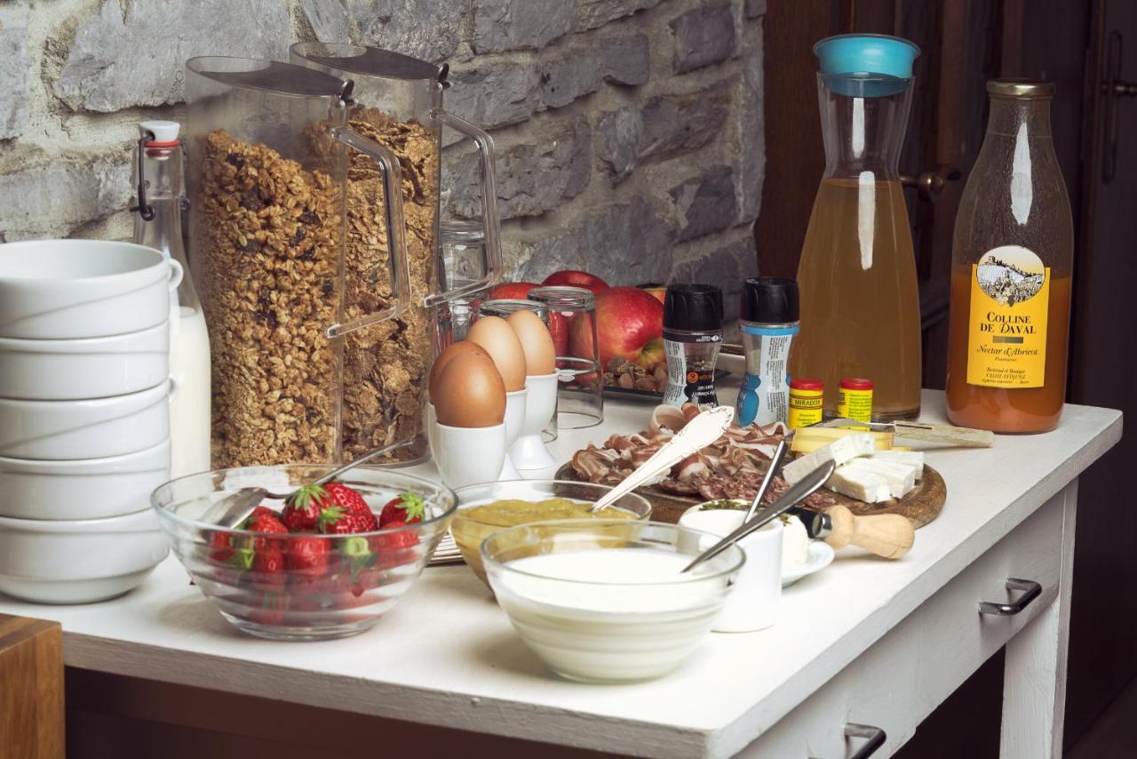Bed and Breakfast Castel De Daval Sierre Esterno foto