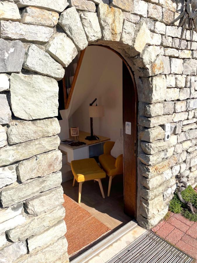 Bed and Breakfast Castel De Daval Sierre Esterno foto
