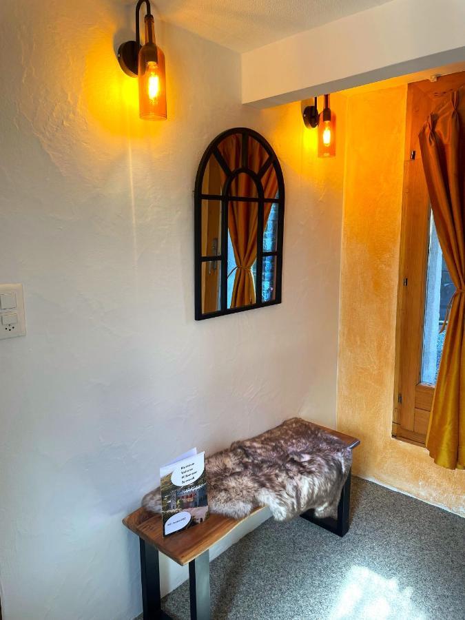 Bed and Breakfast Castel De Daval Sierre Esterno foto